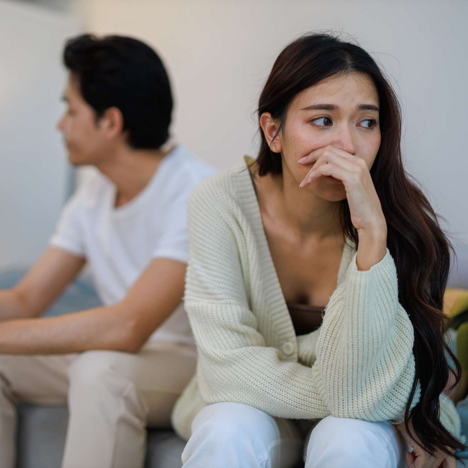: Loving an Emotionally Unavailable Partner